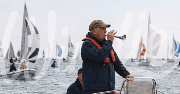 The Handheld Fog Horn at Sea: Sound Signals, Safety and the Rules