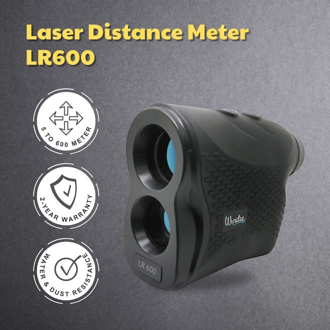 windie.pro Laser Distance Meter LR600, black, held by a man on a sailboat, measuring distance to other sailboats.